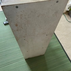 食器棚の画像