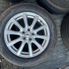 Yokohamaタイヤ付き16インチホイールセットの画像