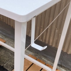 収納付きデスク　ホワイトの画像