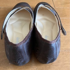 フラットシューズ ヒール1センチ 数回使用 24.5センチの画像