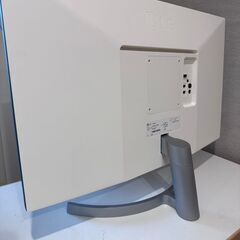 【じゃんく】LG 27UL500-W  27インチ 4K モニター ディスプレイ　4K 60Hzの画像