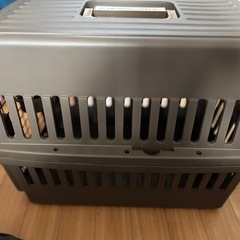 ペット用ハードキャリー 中型犬サイズの画像