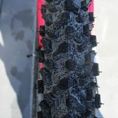 E398★69800円★新車マウンテンバイク自転車【ARAYA　マディフォックススパイス　パープルピンク　26インチ　43㎝】の画像
