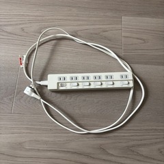 【出品】延長コードお譲りします（200cm×1本・100cm×2本） の画像