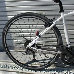E400★限定特価　整備済み★ブリヂストン　シルバ★ 中古自転車 【グレー　700Ｃ　44㎝】の画像