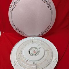 2020年製のLEDシーリングライト本体のみ　8畳程度用　動作確認済み　リモコンありません　SH8267LDRの画像