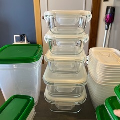 【取引中】タッパー お弁当箱 まとめ売り 未使用品あり ガラス製 プラスチック製の画像