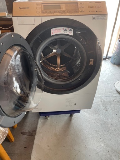 Panasonic（パナソニック）10.0㎏ ドラム式洗濯乾燥機 NA-VX9600L 2016年製