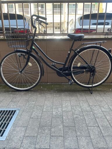 リサイクルショップどりーむ荒田店　No406 自転車　シティサイクル　２６インチ　王道のママチャリ♪　シンプルで乗りやすい♪　ライト付き♪　フルカバータイプでチェーンも長持ち♪