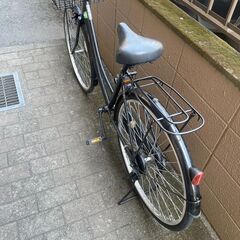 リサイクルショップどりーむ荒田店　No406 自転車　シティサイクル　２６インチ　王道のママチャリ♪　シンプルで乗りやすい♪　ライト付き♪　フルカバータイプでチェーンも長持ち♪の画像