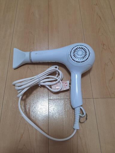 CREATE ION ヘアドライヤー ホワイト ノズル付き (watta) 宜野湾