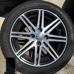 195\50\R15ラジアルタイヤ溝多いの画像