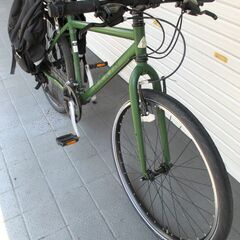 中古自転車 MARIN マリン URBAN アーバン クロスバイク 自転車 24段変速(前3段、後8段) フレームサイズ420㎜ 取付式LEDライト サイドバッグおまけ グリーン 定価8万円 通勤 通学 近所のお出掛けなどにの画像