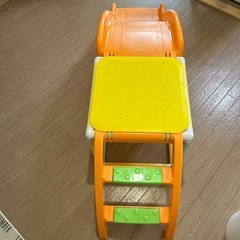 アンパンマン滑り台の画像
