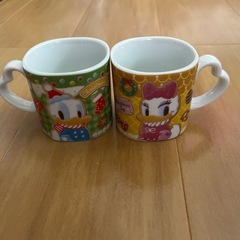 Disney ペアマグカップの画像
