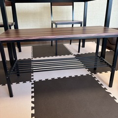 【決定済み】ダイニングテーブル　110センチ✖️70センチの画像
