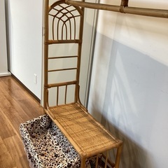 ラタンハンガーラック【町田市再生家具】251309の画像