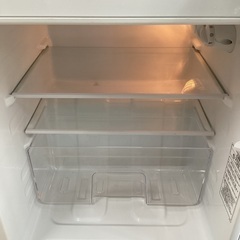 6ヶ月動作修理保証！！　2ドア冷蔵庫　Hisenseの画像