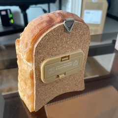 【バラ売り可】本物のパン　時計・ライトの画像
