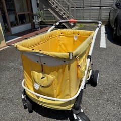 お散歩カートの画像