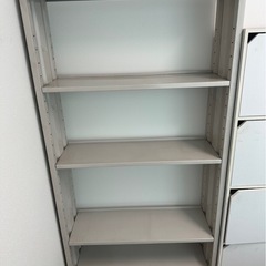 事務用棚の画像