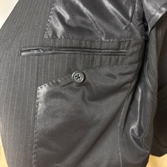 男性用スーツの画像