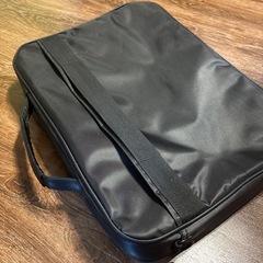 お取り引き中　ELECOM エレコム　パソコンケース　ショルダー付きの画像