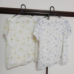 花柄ブラウス2着の画像