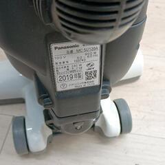 0801-156 パナソニック 　 サイクロン式掃除機　スティッククリーナー　縦型　ホワイトの画像
