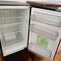 【リユースのサカイ八街店】★ジモティ割あり★ TOSHIBA　冷蔵庫　20年製　153L　ブラック　クリーニング済　YJ7123の画像