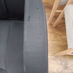 ★リユースのサカイ水戸店★チェアーブラックH×D×Wクリーニング済みMT5075の画像