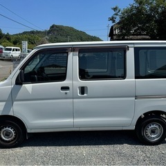 27年式ハイゼットカーゴ・オートマ（64034km）の画像