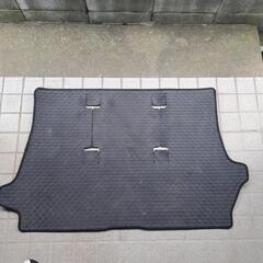フリード　ラバーマットの画像