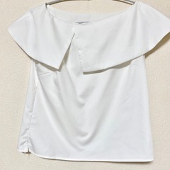 【神戸レタス】　オフショルダー　ホワイト　トップス　F フリーサイズ　夏物　白の画像