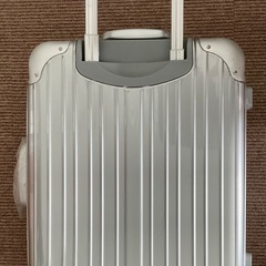 取引中　美品　キャリーオンスーツケース　の画像