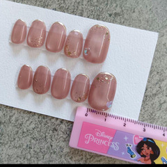 美品　ネイルチップ　の画像
