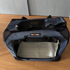 ペット用のキャリーバッグですの画像