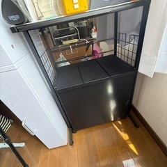 【新品未使用】上ラックとゴミ箱セット！の画像