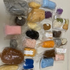 羊毛フェルトまとめ売りの画像