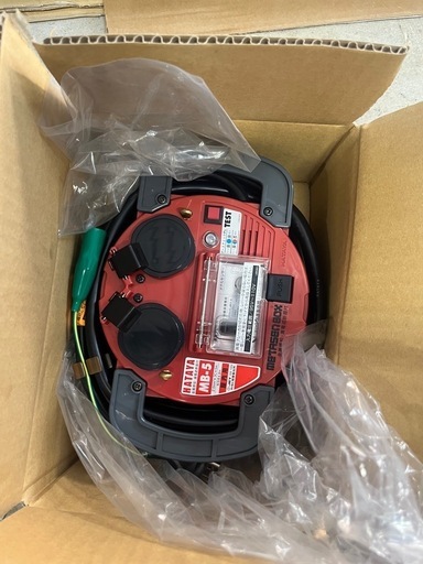 メタセンボックス　コードリール　コンセント