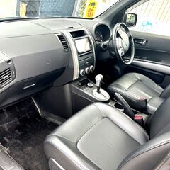 ２４年式⭐日産エクストレイル⭐本土仕入★大型サンルーフ⭐４ＷＤ車★２年車検・２年保証付き！下取り可能！の画像