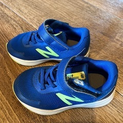 ニューバランス キッズ 靴 14cmの画像