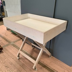 Y　ワゴン　店舗什器の画像