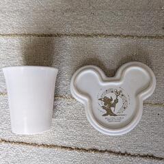 〔ミッキーマウス〕カップと皿の画像
