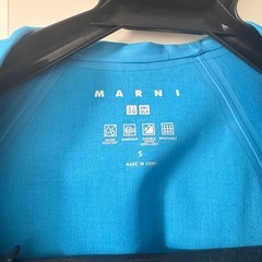 新品MARNI × UNIQLO ジャケットS　男女兼用の画像