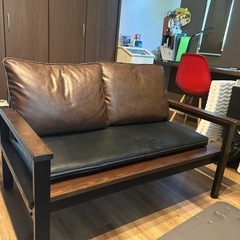ソファーの画像