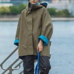 新品MARNI × UNIQLO ジャケットS　男女兼用の画像