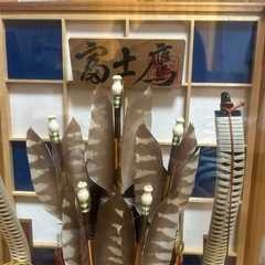 美品　武士の兜と刀の飾り 富士鷹　オルゴール装置付きの画像