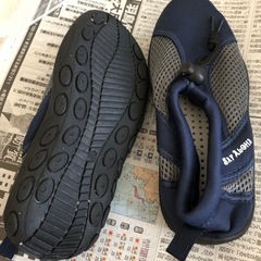 （お話し中）靴（水中用）の画像
