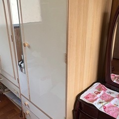 タンスの画像